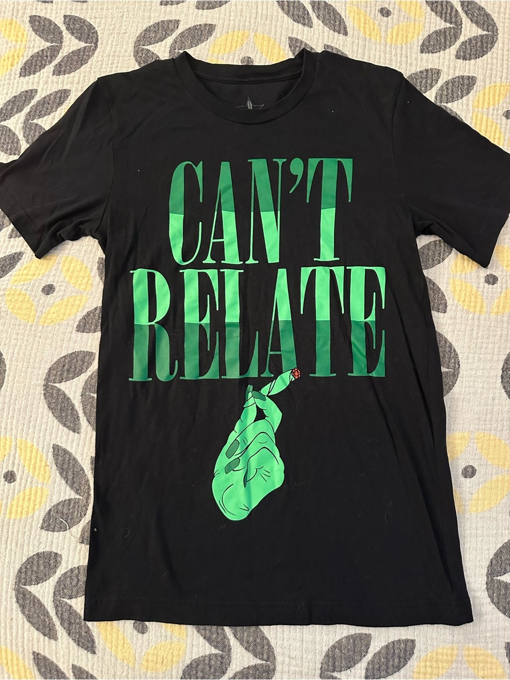 Jeffree Star Black Tee with Green Graphic 'CAN'T RELATE'